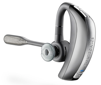 Illustration for article titled Plantronics Voyager Pro Bluetooth Headset Kills the Wind